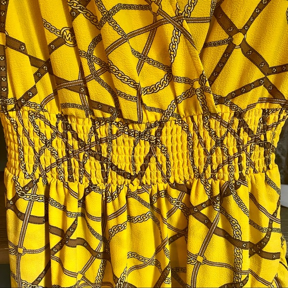 NWT Michael Kors smocked ruffle dress - Picture 5 of 6